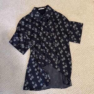 Alice + Olivia Black and Silver Button Down Shirt